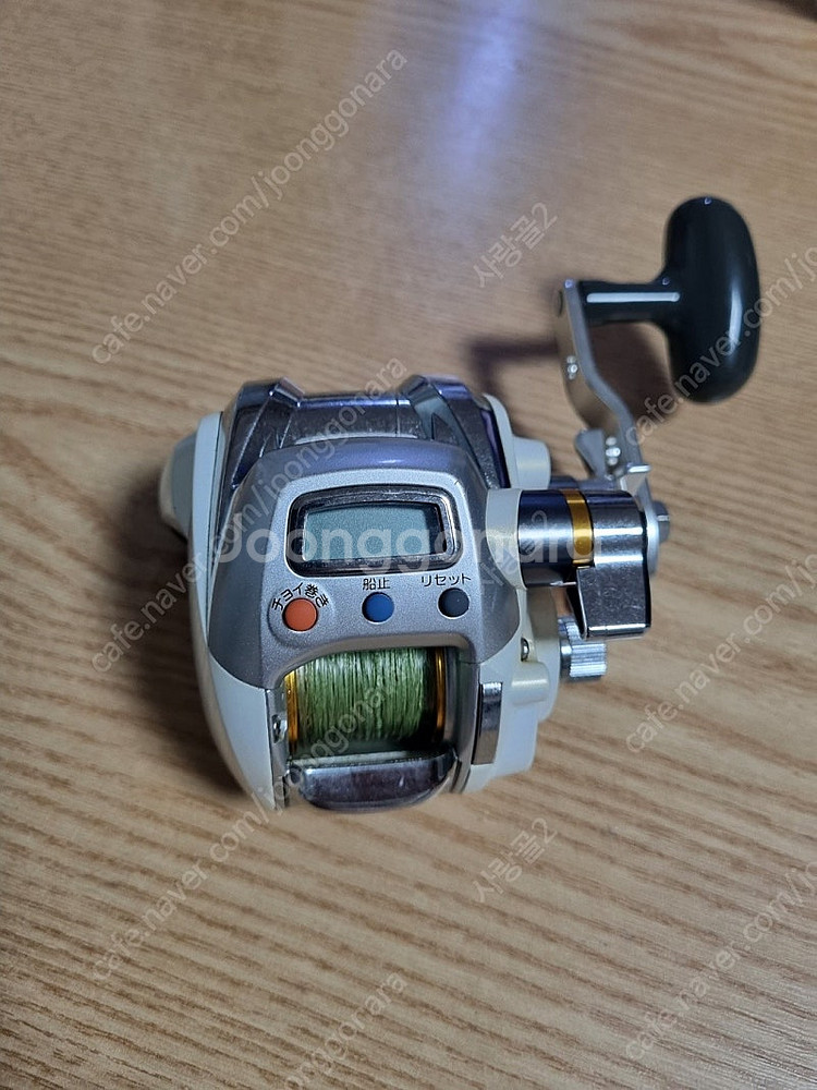 전동릴및 한치로드 몇점 올립니다--3